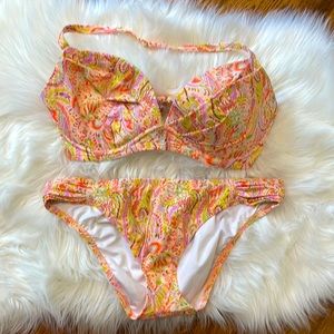 NWOT Victoria’s Secret The Knockout Peach Paisley Bikini Set